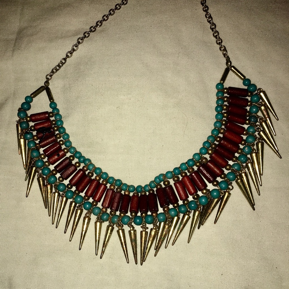 Tribal necklace